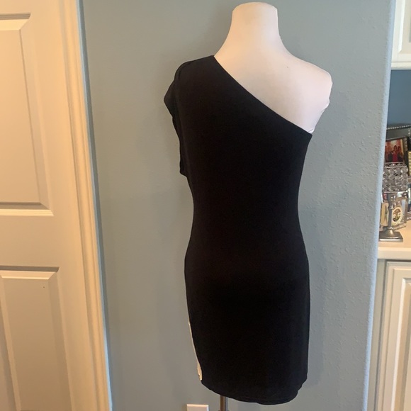St. Barth Karma Yoga Zen One Shoulder Dress - Picture 3 of 4